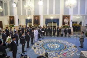 Profil Agung Gumilar, Asisten presiden bidang Analis Data Strategis 