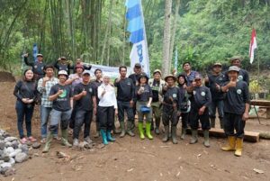 Bakti BCA Perkuat Ketahanan Lingkungan dan Ekonomi Warga