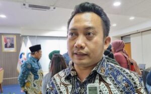 Viral Gus Elham Kediri Cium Anak Perempuan, KPAI Angkat Suara: Melanggar Prinsip Perlindungan Anak!