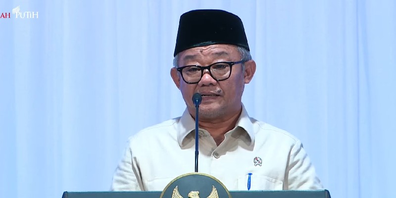 Mendikdasmen Pastikan 288.865 Smartboard Tersalur ke Sekolah Sebelum Akhir Tahun