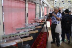 Tiga KRL Jabodetabek Buatan Jepang Resmi Dipensiunkan