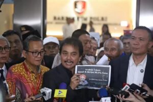 Kasus Ijazah Jokowi, Polda Metro Jaya Periksa Roy Suryo Cs Hari Ini