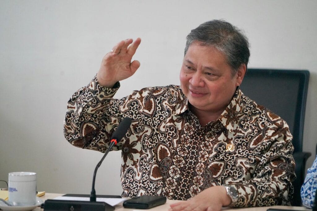 Realisasi KUR 2025 Tembus Rp240 Triliun, Salurkan Dana Jumbo ke 4,07 Juta UMKM dengan NPL Hanya 2,18