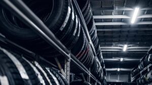 Industri Ban RI Tidak Baik-Baik Saja, Ramai Pekerja Dirumahkan