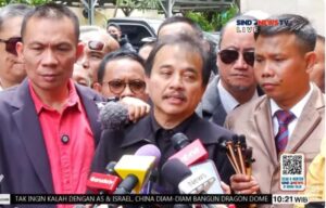 Tiba di Polda Metro, Roy Suryo: Kami Tahu Akan Dikriminalisasi