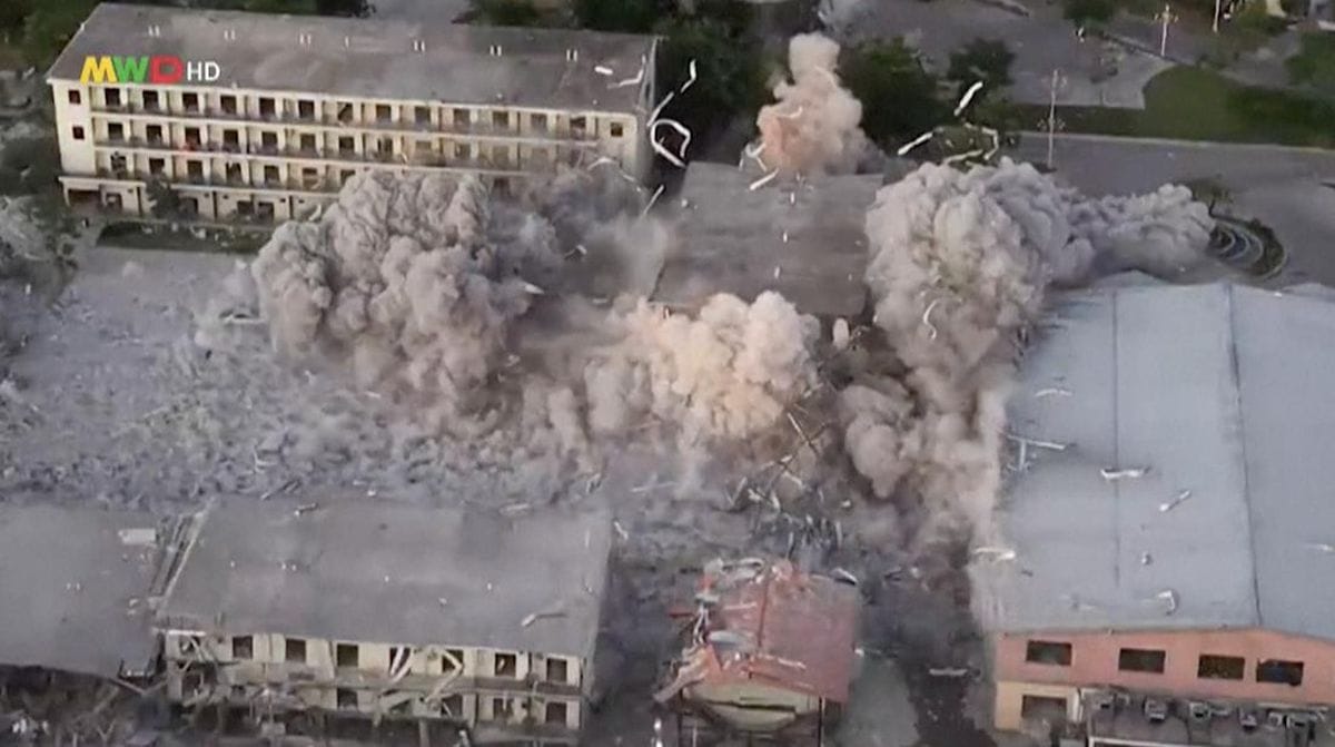 Bom! Tentara Ledakan Markas Penipuan Online, 101 Bangunan Hancur