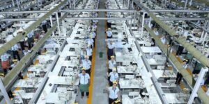 126 Ribu Buruh Kena PHK Sejak 2022, Mayoritas dari Sektor Tekstil