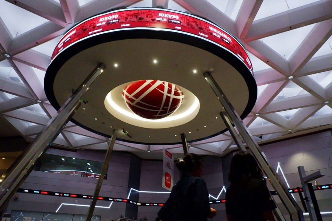 IHSG Hari Ini Ditutup Terkoreksi Tipis ke 8.391, DSSA-HDFA Pimpin Top Losers