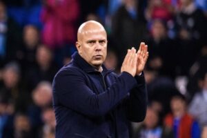 Fans Liverpool Murka! Desak Satu Pemain Dijual usai Dipermalukan Man City