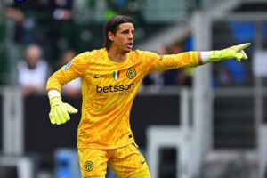 Inter Milan Siap Revolusi Kiper: Sommer Habis Kontrak, Martinez Masih Misterius!