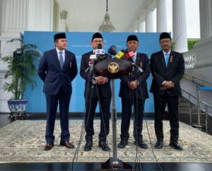 Menbud Fadli Zon Beberkan Alasan Soeharto Layak Menjadi Pahlawan Nasional