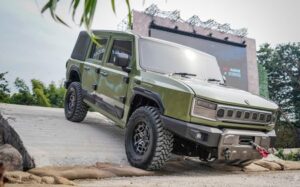 Presiden Prabowo Tunjuk PT Pindad Garap Mobil Nasional