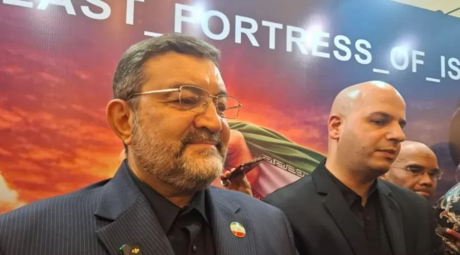 Dubes Iran Klarifikasi: Selat Hormuz Tetap Terbuka, Harga Minyak Langsung Turun dan Pasar Tenang