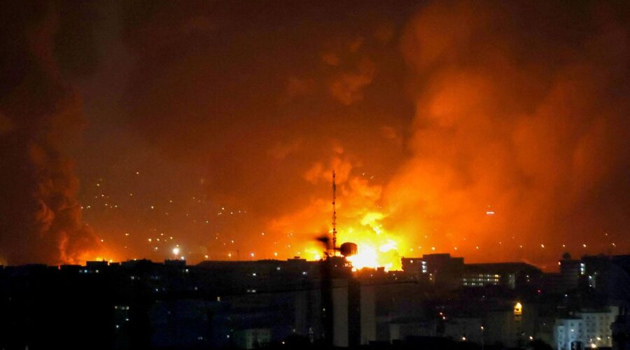 Iran Hentikan Serangan Tetangga Timur Tengah Kecuali Serangan Balik