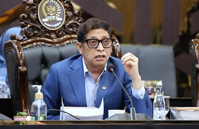 Bob Hasan Tegaskan Pentingnya Penguatan Keamanan Data dalam RUU Satu Data Indonesia