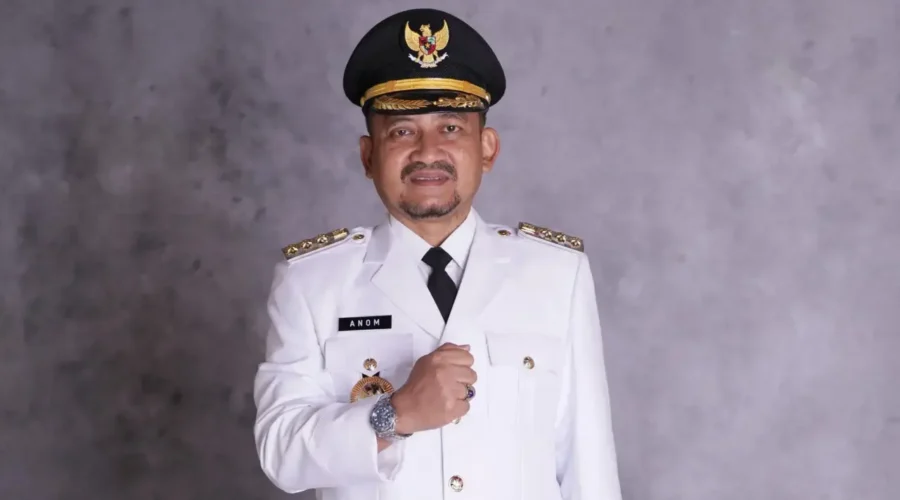 OTT Bupati Pemalang: Alarm Keras bagi Politik Lokal, KPK Tangkap 21 Orang di Tiga Daerah